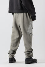 Load image into Gallery viewer, Ten c MULTI POCKET SNAP SWEAT PANTS / GARMENT DYED (ASH GRAY)