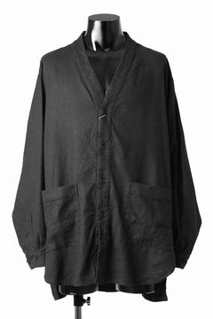 Load image into Gallery viewer, COLINA CARDIGAN SHIRT / SILK & LINEN GABARDINE (BLACK)