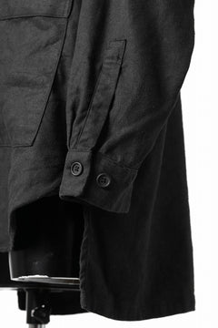 Load image into Gallery viewer, COLINA CARDIGAN SHIRT / SILK & LINEN GABARDINE (BLACK)