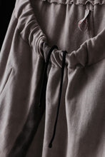 Load image into Gallery viewer, m.a+ hand painted elastic waist low crotch 2 pocket pants / P571-HP/JM4 (CARBON)
