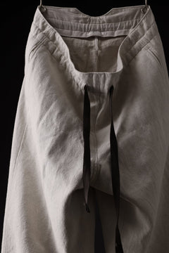 Load image into Gallery viewer, sus-sous trousers dress / C58L42 heavy poplin  (NATURAL)