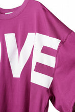 画像をギャラリービューアに読み込む, KATHARINE HAMNETT OVER SIZED TEE / LOVE (PINK)