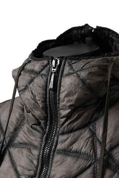 画像をギャラリービューアに読み込む, masnada QUILTED HOOD JACKET / OVER STUFFED PAPER NYLON (DUST)