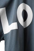 画像をギャラリービューアに読み込む, KATHARINE HAMNETT OVER SIZED TEE / LOVE (GREEN)