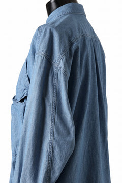 画像をギャラリービューアに読み込む, KATHARINE HAMNETT MULTI POCKET DENIM SHIRT / ORGANIC COTTON (LIGHT BLUE)