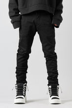 画像をギャラリービューアに読み込む, thom/krom OVER LOCKED SKINNY TROUSERS / STRETCH KNIT DENIM (BLACK)