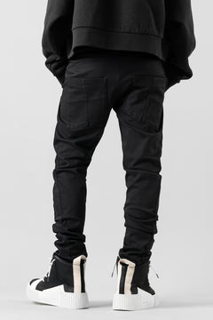画像をギャラリービューアに読み込む, thom/krom OVER LOCKED SKINNY TROUSERS / STRETCH KNIT DENIM (BLACK)