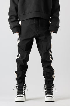 画像をギャラリービューアに読み込む, thom/krom SIDE LINE JOGGER PANTS / ELASTIC VISCOSE NYLON (BLACK)