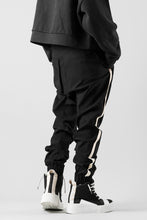 画像をギャラリービューアに読み込む, thom/krom SIDE LINE JOGGER PANTS / ELASTIC VISCOSE NYLON (BLACK)