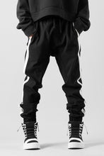 画像をギャラリービューアに読み込む, thom/krom SIDE LINE JOGGER PANTS / ELASTIC VISCOSE NYLON (BLACK)