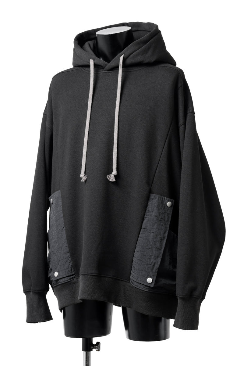 A.F ARTEFACT BOMBER HEAT MILITARY HOODIE (BLACK)の商品ページ
