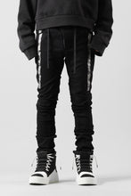 画像をギャラリービューアに読み込む, BORIS BIDJAN SABERI TIGHT FIT PANTS / OBJECT DYED & SEAM TAPED "P13.TF-F1939" (BLACK)