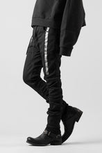 画像をギャラリービューアに読み込む, BORIS BIDJAN SABERI TIGHT FIT PANTS / OBJECT DYED & SEAM TAPED "P13.TF-F1939" (BLACK)