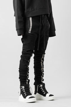 画像をギャラリービューアに読み込む, BORIS BIDJAN SABERI SLIM FIT PANTS / OBJECT DYED & SEAM TAPED "P11-F1939" (BLACK)