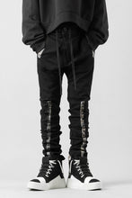 画像をギャラリービューアに読み込む, BORIS BIDJAN SABERI SLIM FIT PANTS / OBJECT DYED & SEAM TAPED "P11-F1939" (BLACK)