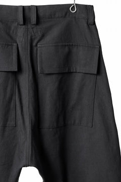 画像をギャラリービューアに読み込む, A.F ARTEFACT ZIP FOLDING TUCK SHORTS / COTTON-LINEN TWILL (BLACK)