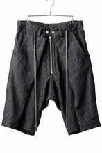 画像をギャラリービューアに読み込む, A.F ARTEFACT ZIP FOLDING TUCK SHORTS / PAISLEY JACQUARD (BLACK)