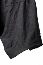 画像をギャラリービューアに読み込む, A.F ARTEFACT ZIP FOLDING TUCK SHORTS / PAISLEY JACQUARD (BLACK)