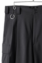 画像をギャラリービューアに読み込む, TARO HORIUCHI / th products Wide Cargo Shorts / 2 way stretch w/p tropical (black)