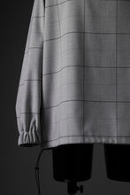 画像をギャラリービューアに読み込む, N/07 exclusive MOCK NECK PULLOVER / WINDOWPANE CHECK TR TWILL (GREY)