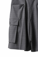 画像をギャラリービューアに読み込む, TARO HORIUCHI / th products Wide Cargo Shorts / 2 way stretch w/p tropical (check)