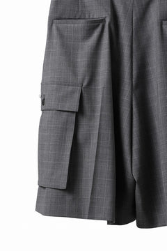 画像をギャラリービューアに読み込む, TARO HORIUCHI / th products Wide Cargo Shorts / 2 way stretch w/p tropical (check)