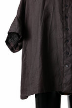 画像をギャラリービューアに読み込む, KLASICA "SH-047" EXTRA DROPPED 1/2 SLEEVE SHIRTS / BENGARA & SUMI COATED LINEN (BENGARA)