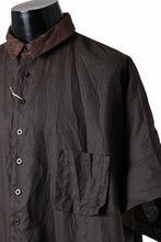 画像をギャラリービューアに読み込む, KLASICA "SH-047" EXTRA DROPPED 1/2 SLEEVE SHIRTS / BENGARA & SUMI COATED LINEN (BENGARA)