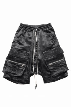 画像をギャラリービューアに読み込む, A.F ARTEFACT SATIN LOWCROTCH MILITARY WIDE SHORTS (BLACK)