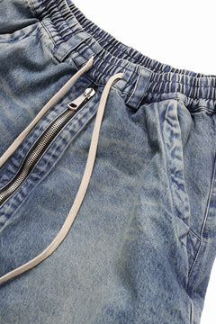 画像をギャラリービューアに読み込む, A.F ARTEFACT TUCK SHORTS / FADED DENIM (INDIGO)