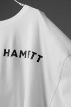 画像をギャラリービューアに読み込む, KATHARINE HAMNETT OVER SIZED FRONT LOGO TEE (WHITE)
