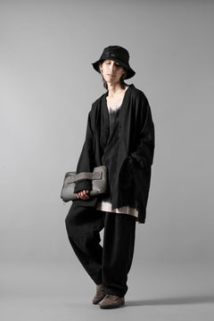 Load image into Gallery viewer, COLINA CARDIGAN SHIRT / SILK & LINEN GABARDINE (BLACK)