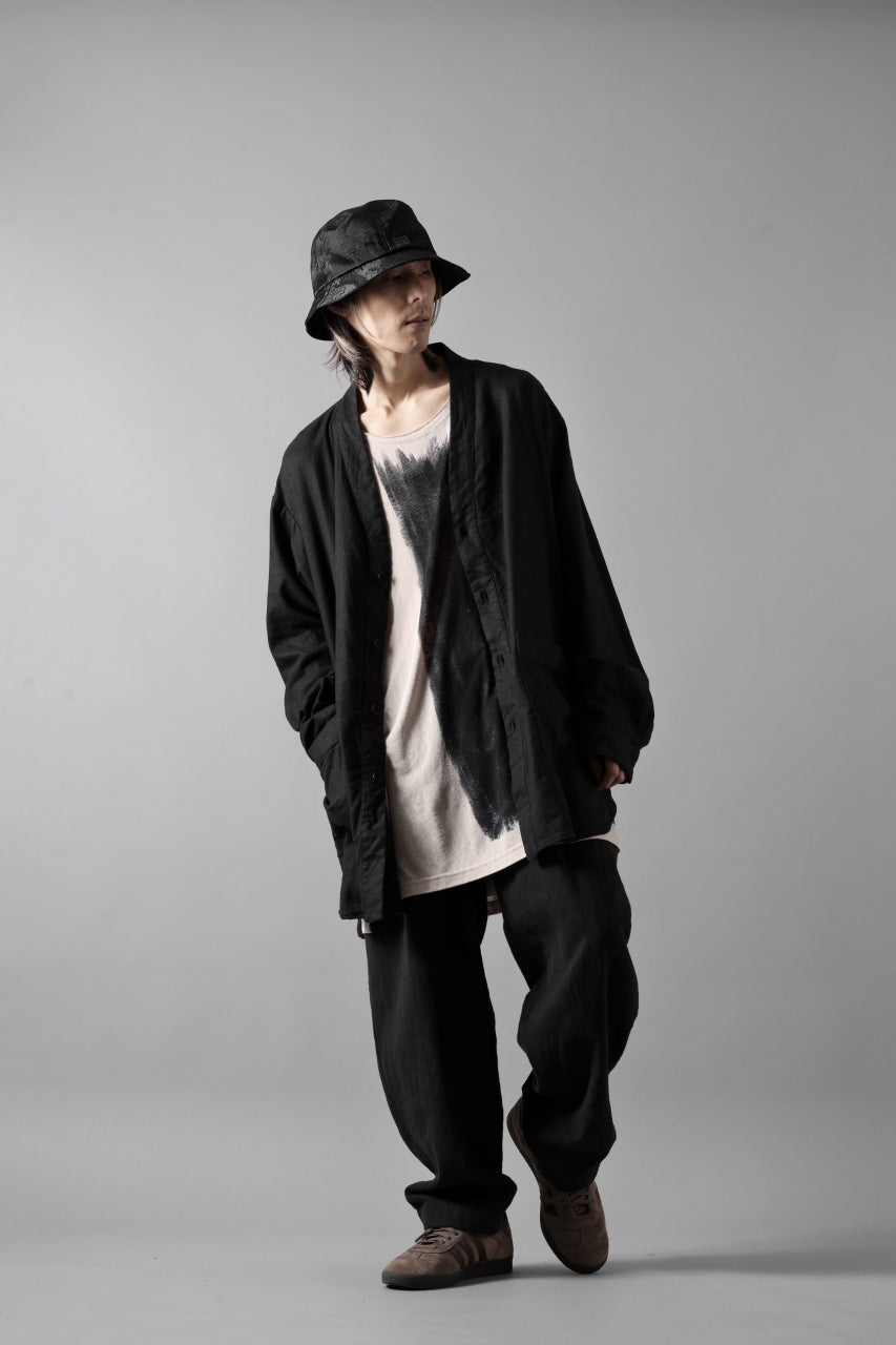 Load image into Gallery viewer, COLINA CARDIGAN SHIRT / SILK & LINEN GABARDINE (BLACK)