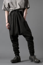 画像をギャラリービューアに読み込む, m.a+ elastic waist low crotch 2 pocket pants / P571/MJP1 (CARBON)