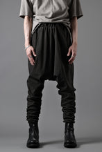 画像をギャラリービューアに読み込む, m.a+ elastic waist low crotch 2 pocket pants / P571/MJP1 (CARBON)