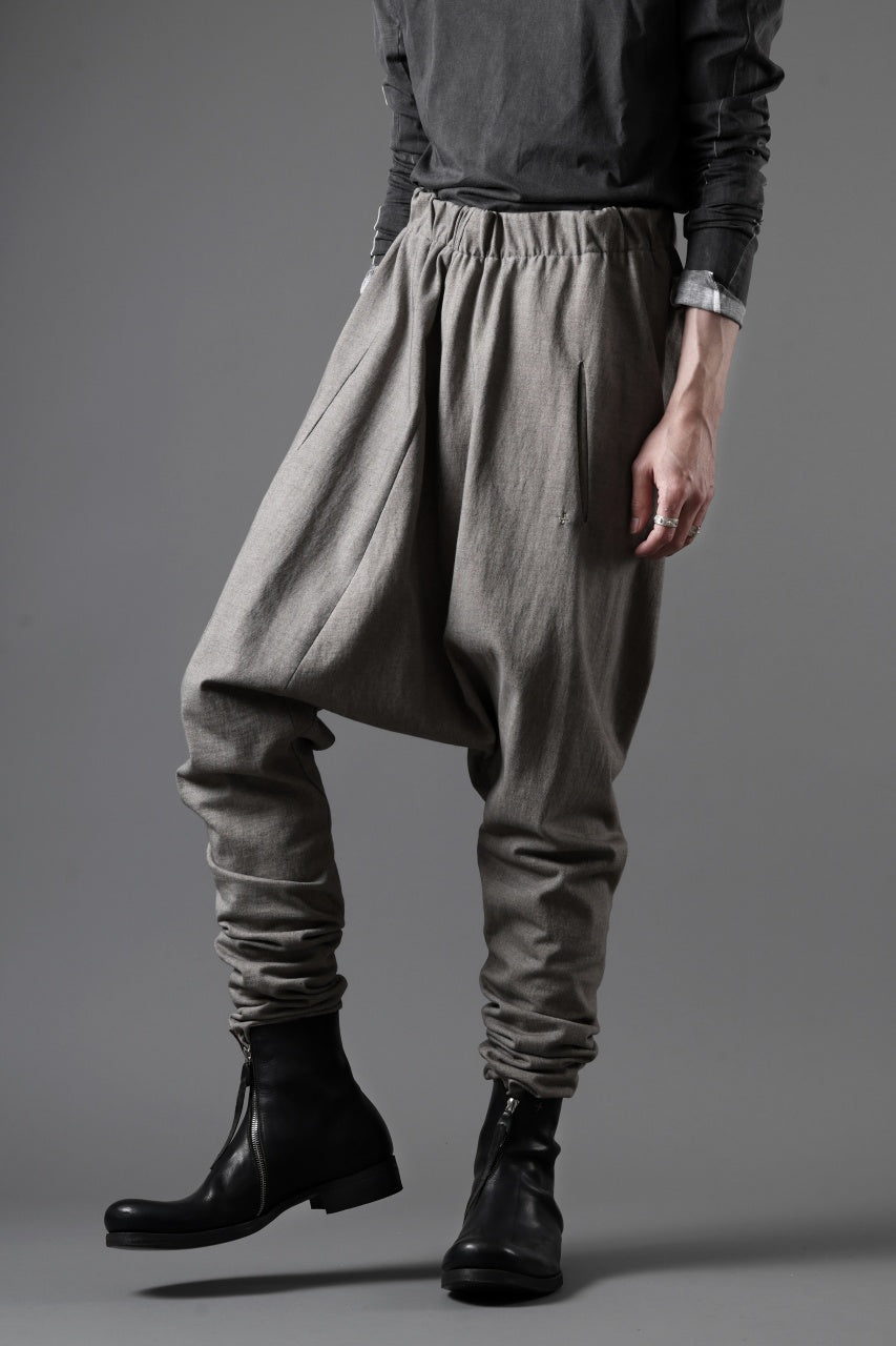 Load image into Gallery viewer, m.a+ elastic waist low crotch 2 pocket pants / P571/MJP1 (CARBON)