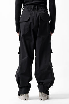 画像をギャラリービューアに読み込む, ISAMU KATAYAMA BACKLASH WIDE CARGO PANTS / STRETCH TYPEWRITER CLOTH (BLACK)