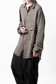 Load image into Gallery viewer, daub DYEING PLAIN SHIRT / ORGANIC LINEN (BROWN)