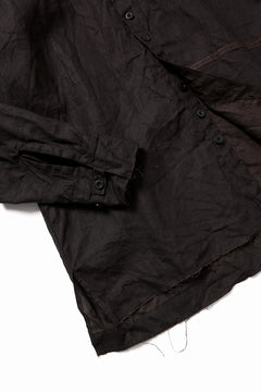 画像をギャラリービューアに読み込む, KLASICA "SH-044" SPLIT RAGLAN COLLAR LESS SHIRTS / BENGARA & SUMI COATED LINEN (BENGARA)