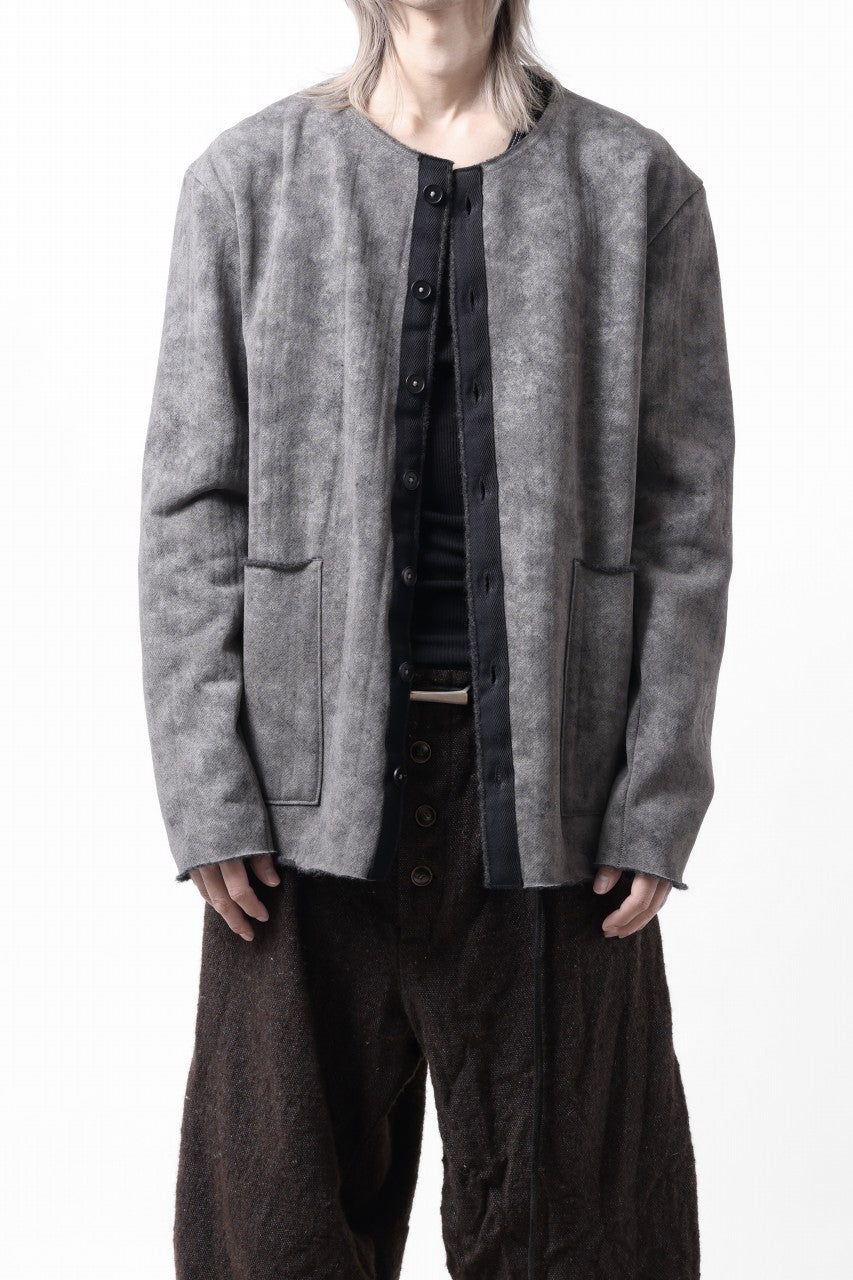 Load image into Gallery viewer, KLASICA BLACK CAT CREW NECK CARDIGAN / GRAINY PRINT BACK SIDE FLEECE (GREIGE)