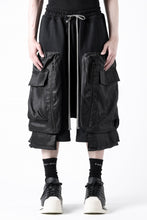 画像をギャラリービューアに読み込む, A.F ARTEFACT COMBINED DROPCROTCH CARGO SHORTS (BLACK)