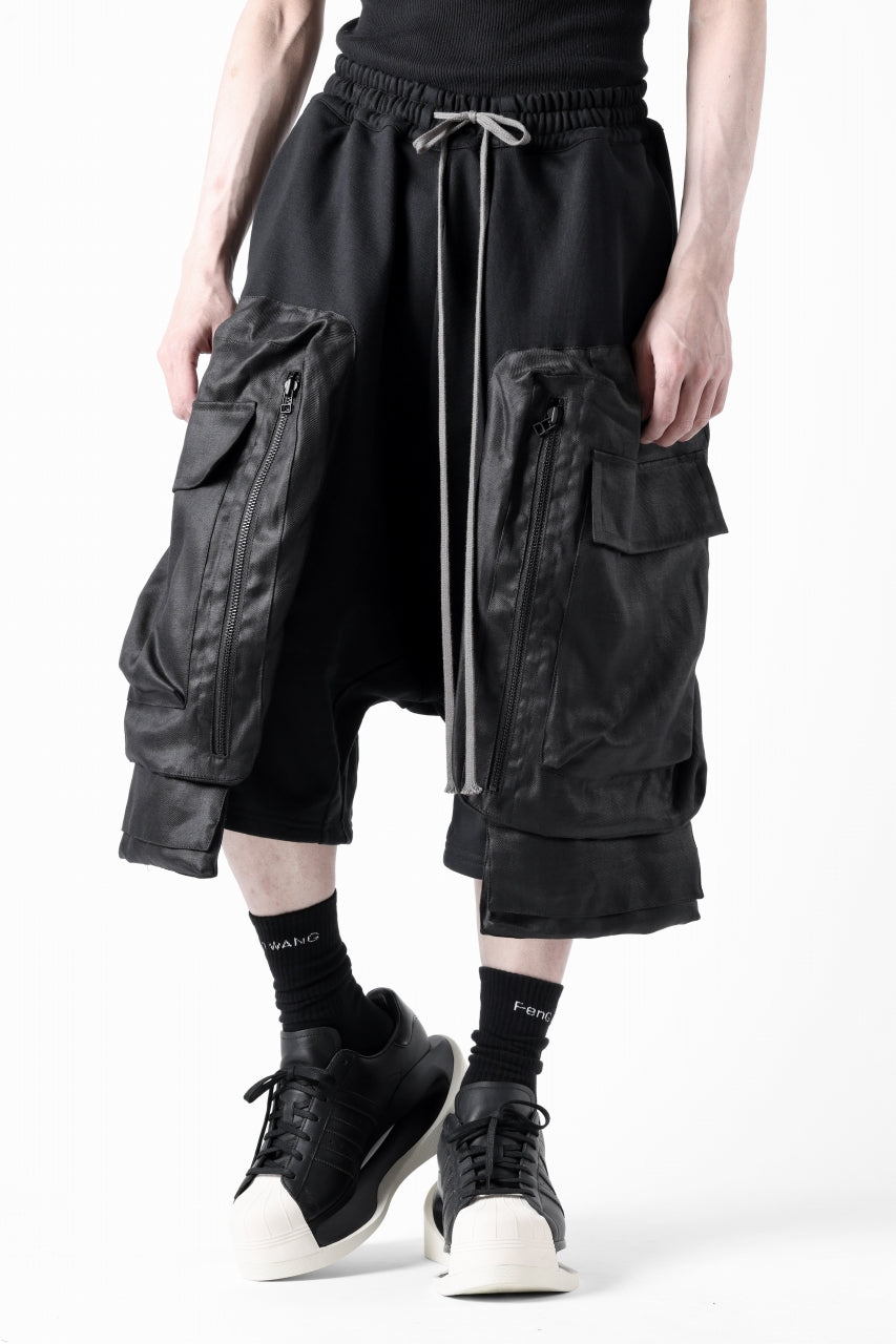 画像をギャラリービューアに読み込む, A.F ARTEFACT COMBINED DROPCROTCH CARGO SHORTS (BLACK)
