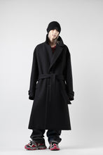 画像をギャラリービューアに読み込む, Juun.J Over Fit Knit Paneled Long Single Coat (BLACK)