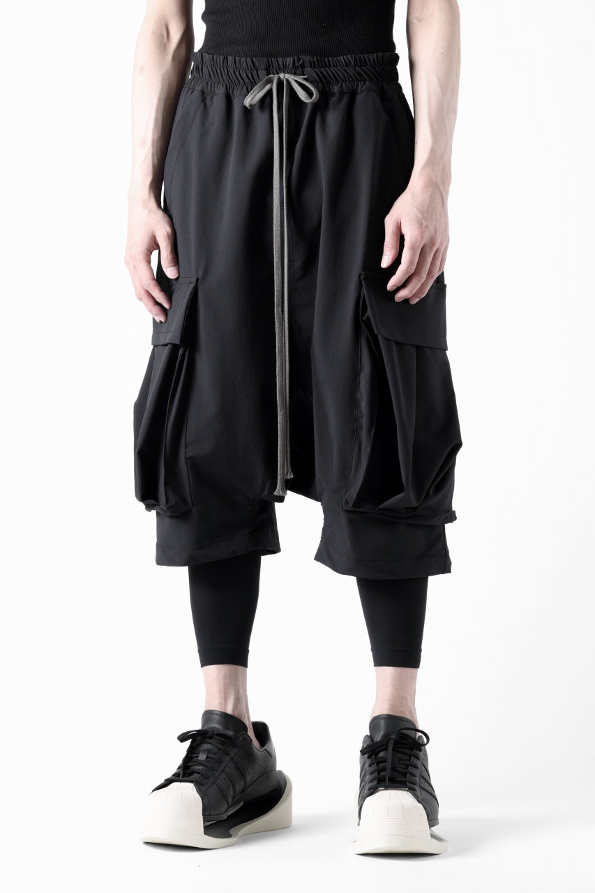 画像をギャラリービューアに読み込む, A.F ARTEFACT SARROUEL CARGO SHORTS / TECH-SMOOTH (BLACK)