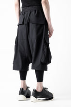 画像をギャラリービューアに読み込む, A.F ARTEFACT SARROUEL CARGO SHORTS / TECH-SMOOTH (BLACK)