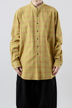 画像をギャラリービューアに読み込む, COLINA CHECK GRANPA SHIRT / AMUNZEN CHAMBRAY (MUSTARD)