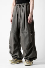 画像をギャラリービューアに読み込む, A.F ARTEFACT STRING-SQUEEZING WIDE PANTS / COTTON LINEN TWILL (KHAKI)