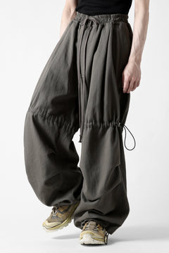 画像をギャラリービューアに読み込む, A.F ARTEFACT STRING-SQUEEZING WIDE PANTS / COTTON LINEN TWILL (KHAKI)