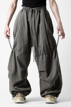 画像をギャラリービューアに読み込む, A.F ARTEFACT STRING-SQUEEZING WIDE PANTS / COTTON LINEN TWILL (KHAKI)