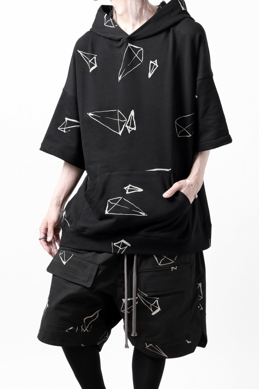 画像をギャラリービューアに読み込む, A.F ARTEFACT PYRA PATTERN PRINT SWEAT HOODIE SHORT SLEEVE (BLACK)